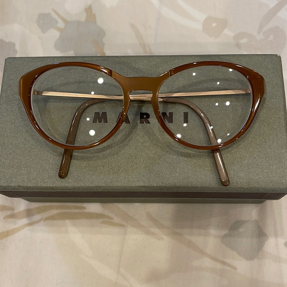 Marni Eyewear glasses
